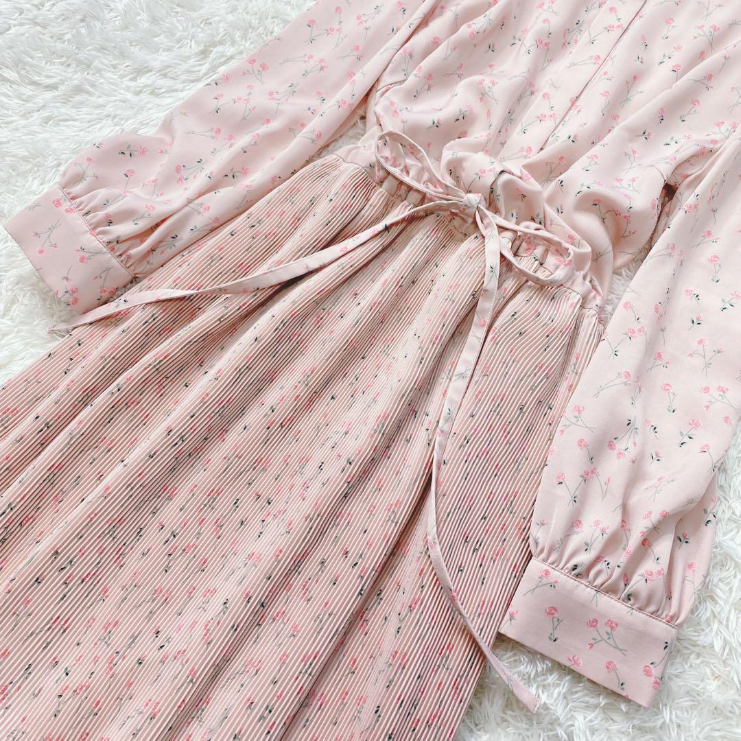 美品✨ ローラアシュレイ 花柄 プリーツ ロングワンピース 現行タグ 近年モデル
