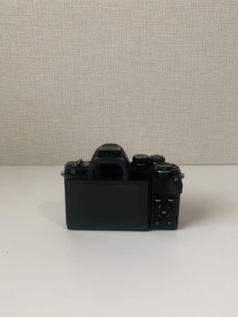 OLYMPUS E-M10 Mark Ⅱ ダブルズームキット / ミラーレス一眼