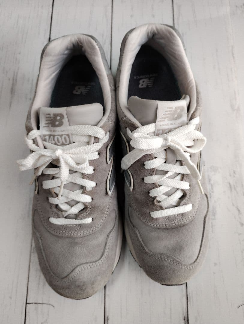 New Balance 1400 グレー スニーカー