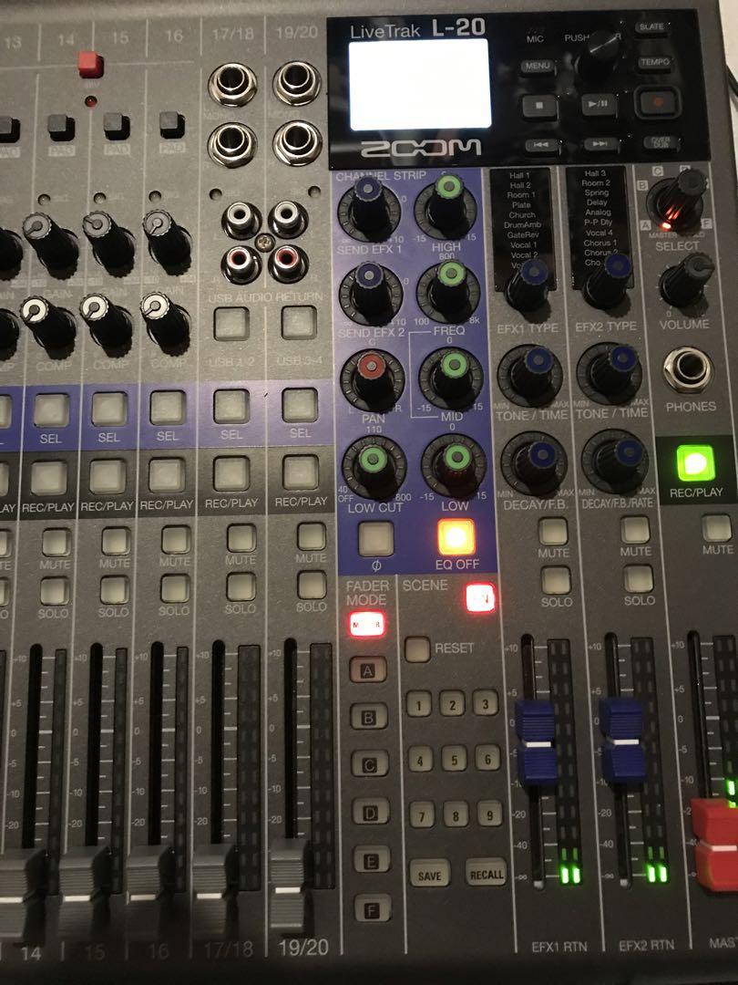 ZOOM ライブトラックL-20 デジタルミキサー マルチ22トラック同時録音