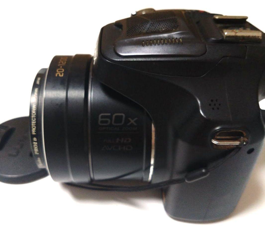 Amazon Canada: Panasonic LUMIX DMC-FZ70 16.1 MP Digital