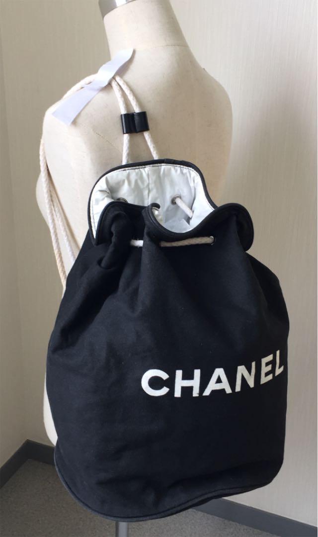 2203778 CHANEL シャネル 巾着型バッグ 黒色 2203778 CHANEL シャネル 巾着型バッグ 黒色
