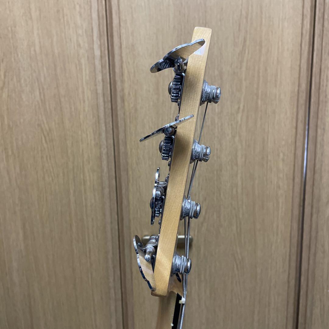 ベース SQUIER Classic Vibe '70s Jazz Bass