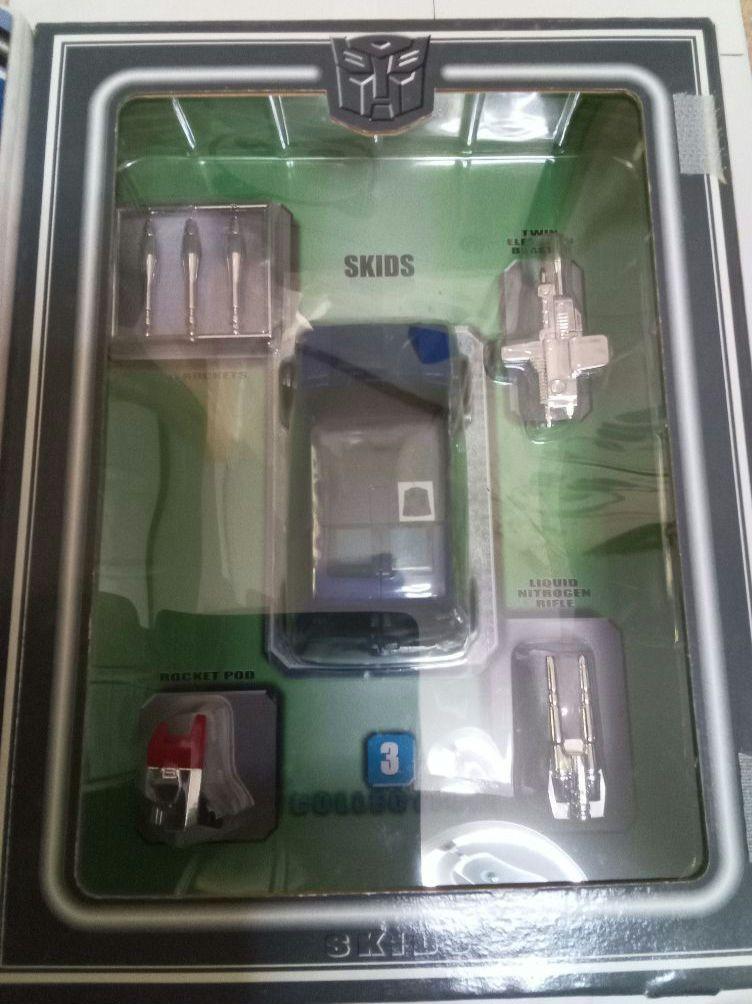 トランスフォーマー コレクション3　スキッズ 　新品　未開封