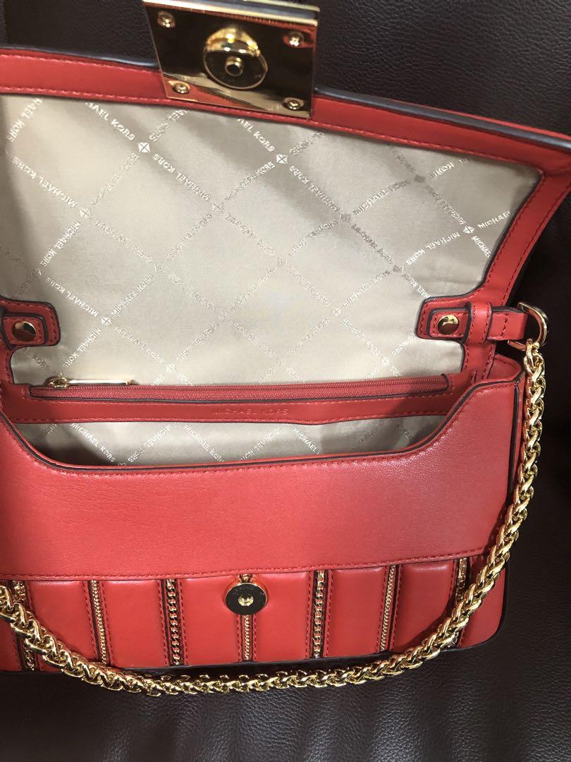 MICHAEL KORS レッドショルダーバッグ