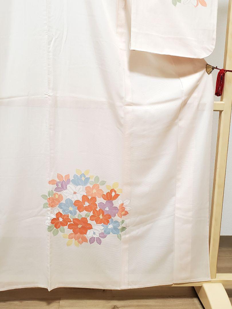 A5 夏物 躑躅の花模様 銀彩 銀駒刺繍 正絹 薄物 絽 紗 付下げ 着物 A5 夏物 躑躅の花模様 銀彩 銀駒刺繍 正絹 薄物 絽 紗 付下げ