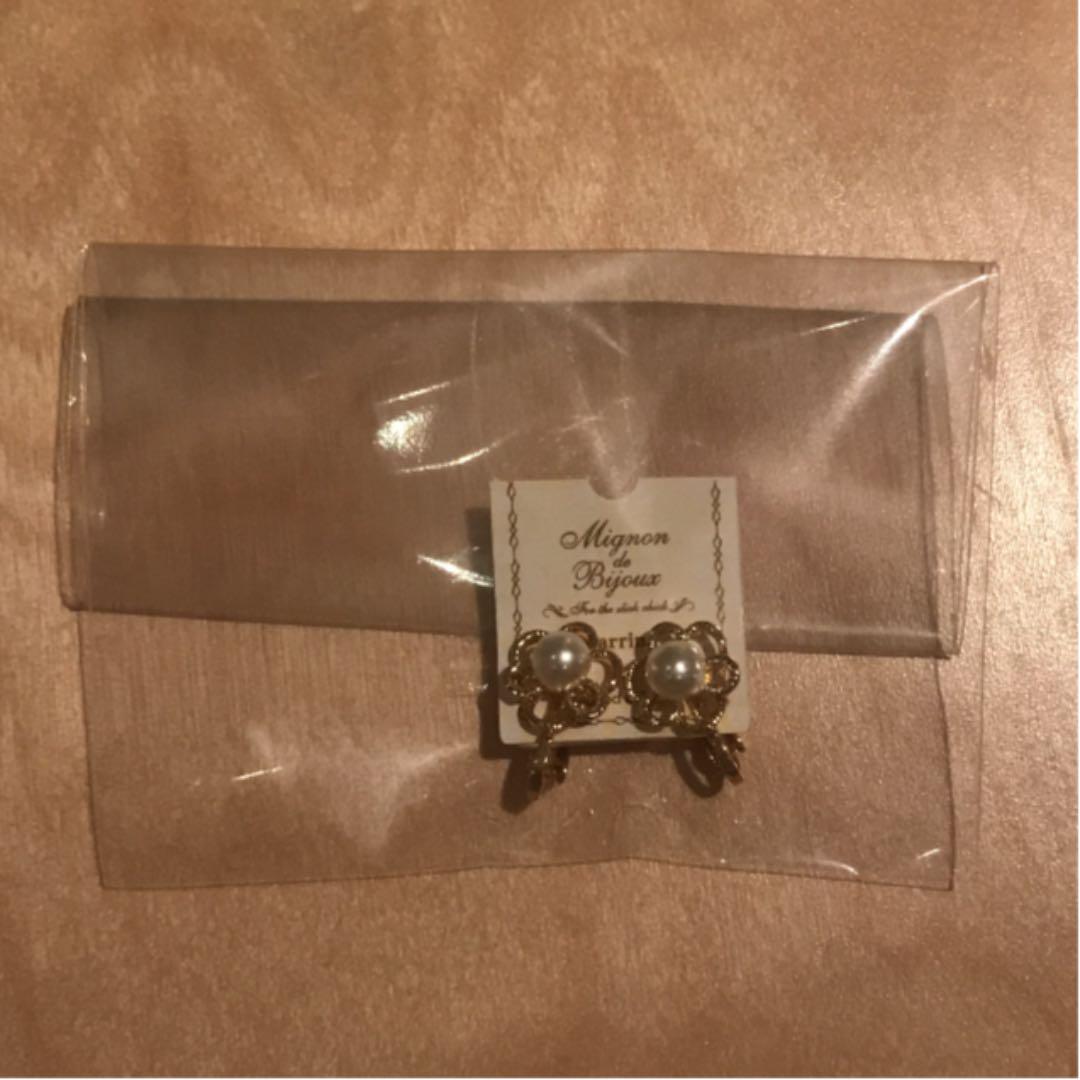 メルカリ Mignon De Bijoux イヤリング 500 中古や未使用のフリマ メルカリ Mignon De Bijoux イヤリング 500 中古や未使用のフリマ