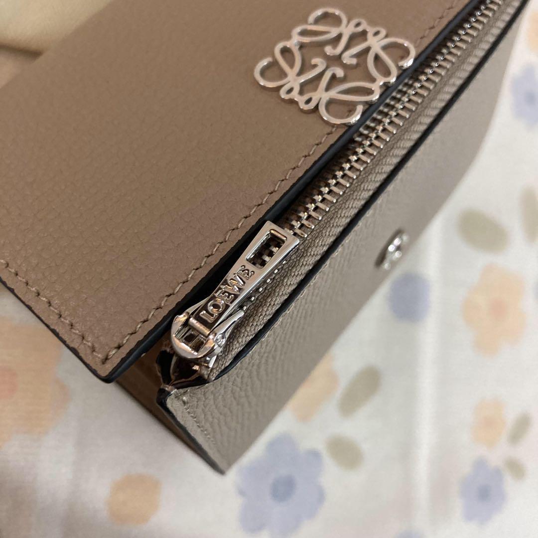 LOEWE バーティカルウォレット スモール