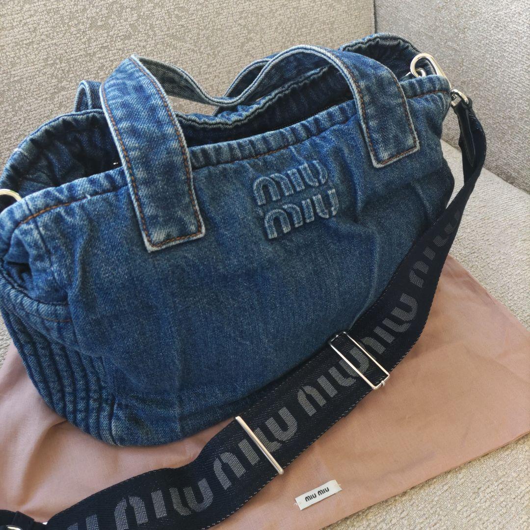 美品【Miumiu】デニム ロゴ トートバッグ ショルダーバッグ 美品正規品 ミュウミュウ デニムトートバッグ ロゴ付き
