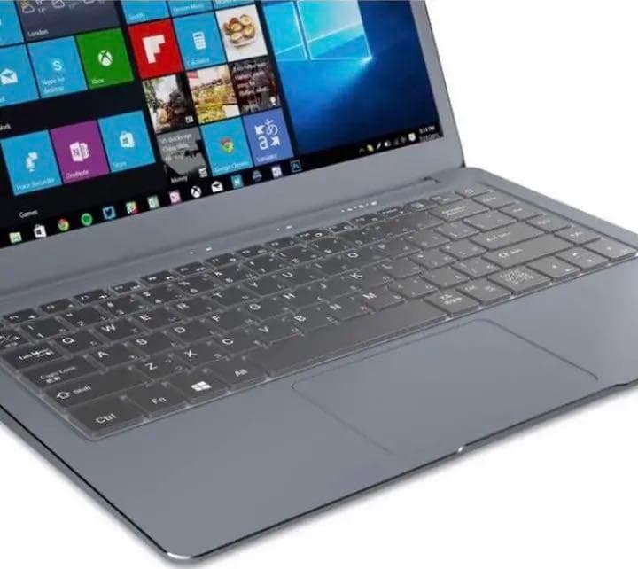 ❤MacBookの様なデザイン❣簡単にストレージ容量が増やせる♪❤ノート