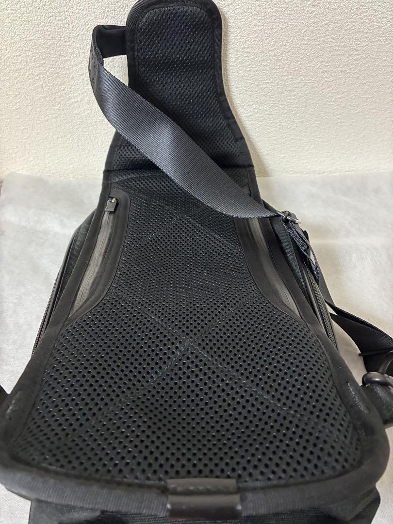 美品PORTER　ポーター　ハイブリッド　スリング　ショルダーバッグボディバッグ
