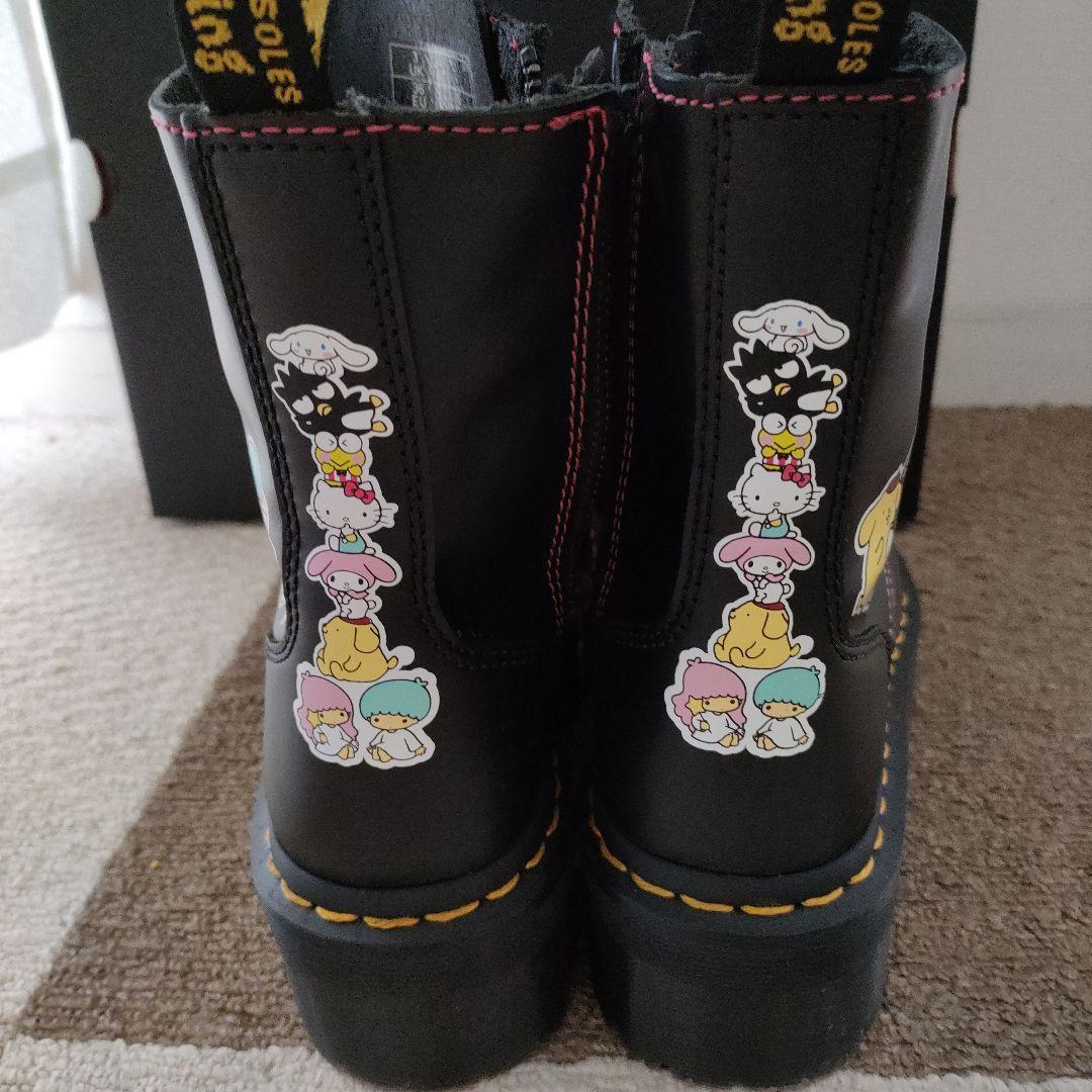 Dr.Martens×HELLOKITTY　ブーツ