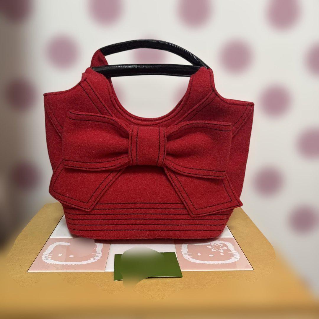 kate spade リボン付き赤　フェルト　ハンドバッグ