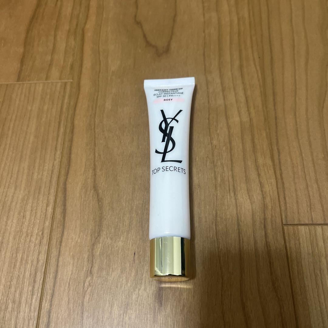 YSL TOP SECRETS ローズ　新品未使用 YSL トップ シークレット インスタント トーンアップ ローズを