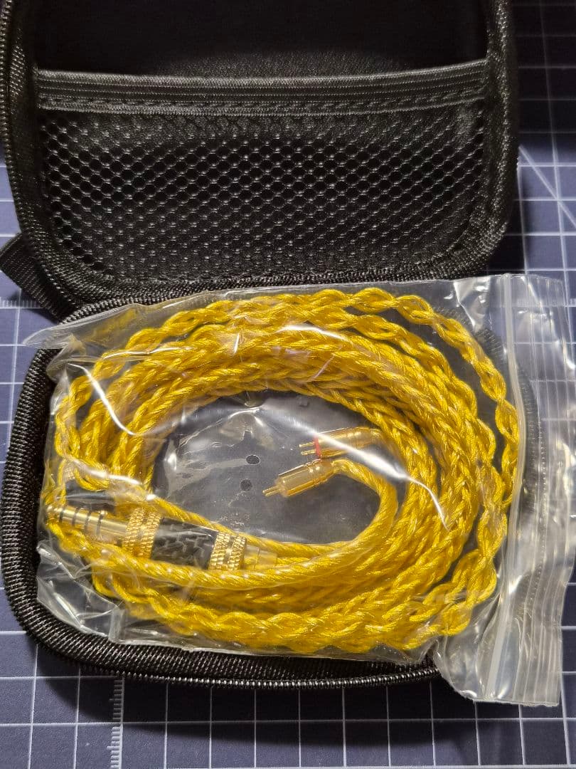 Nici HiFi-16 8 イヤホンケーブル 0.78 2Pin 4.4mm目立った傷や汚れなし