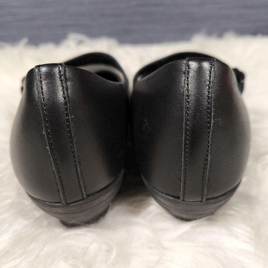 極美品【chausser】パンプス 23 ストラップ ビブラムソール 黒 レザー