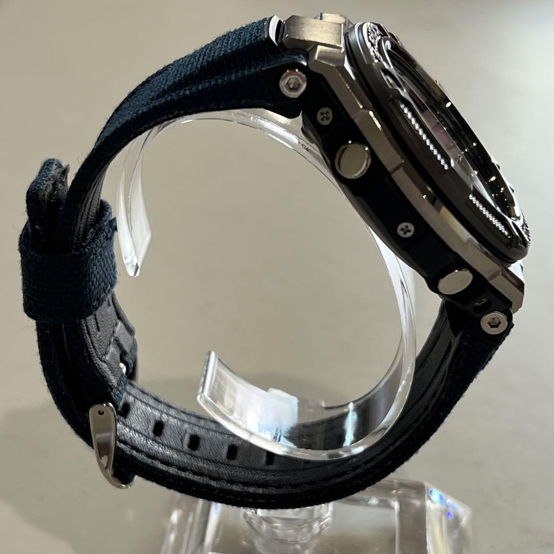 極美品】CASIO G-SHOCK GST-W330AC
