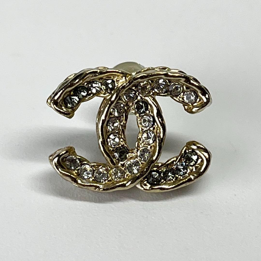 CHANEL シャネル　ピアス　片耳