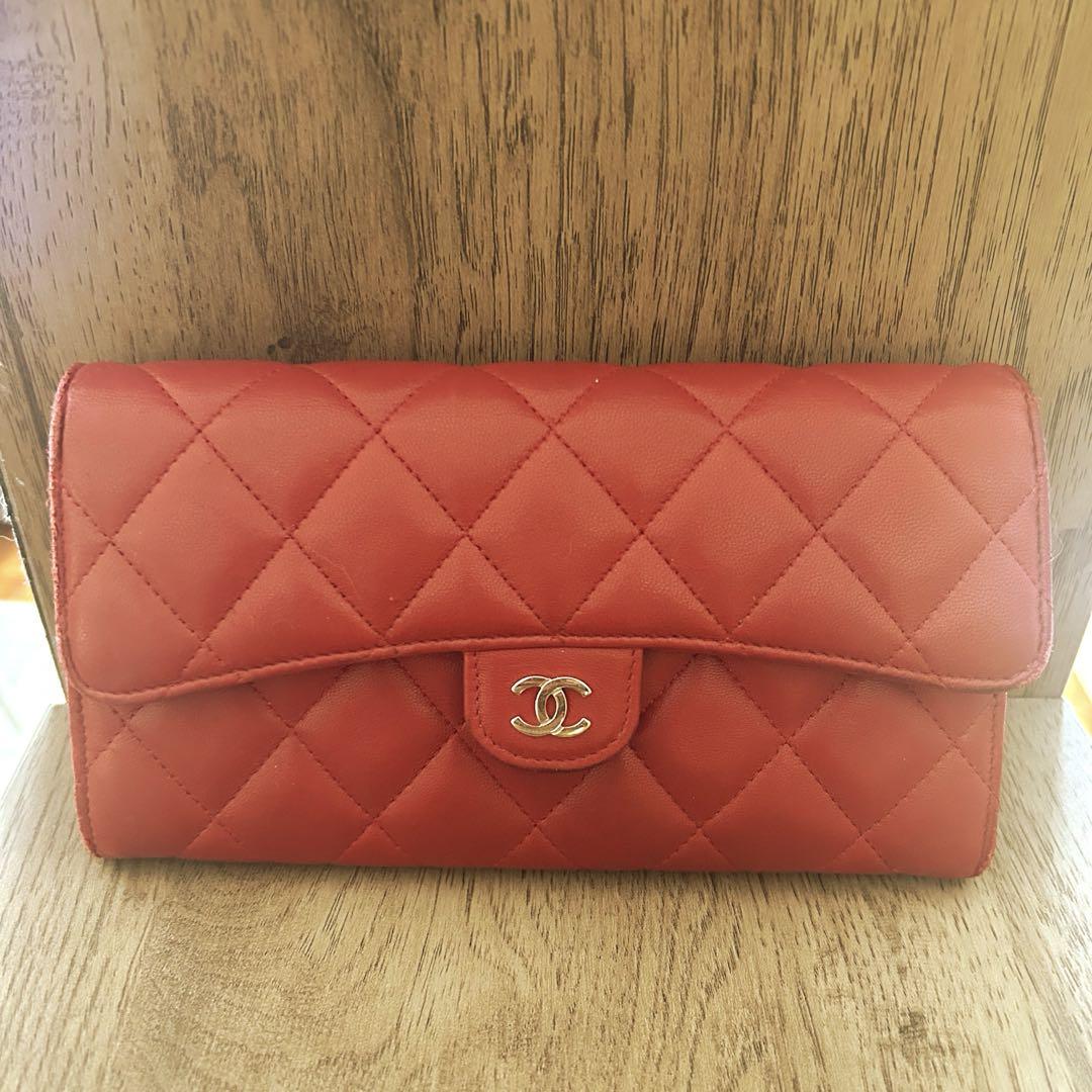 CHANEL ラムスキン マトラッセ 長財布