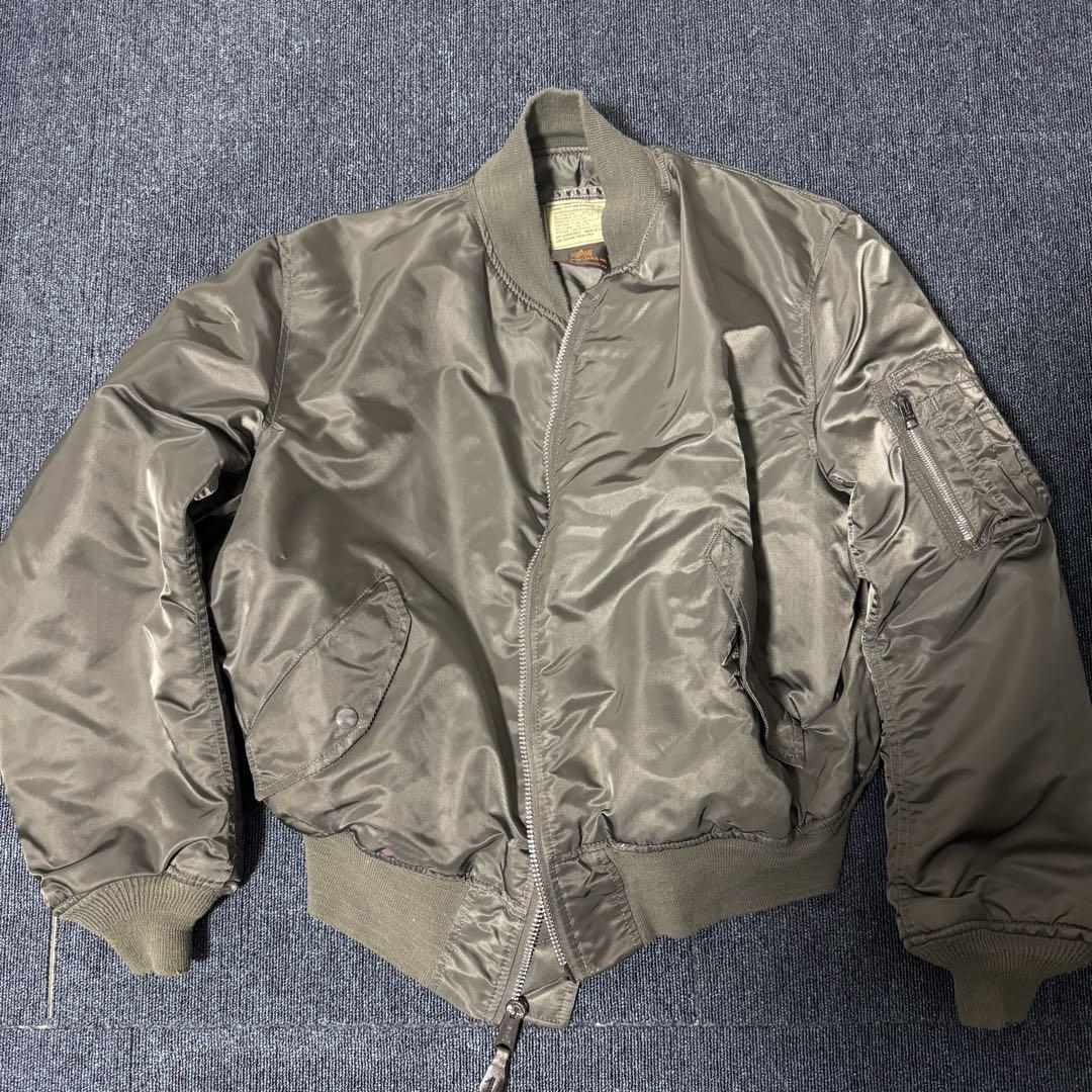 MIL-J-82790J