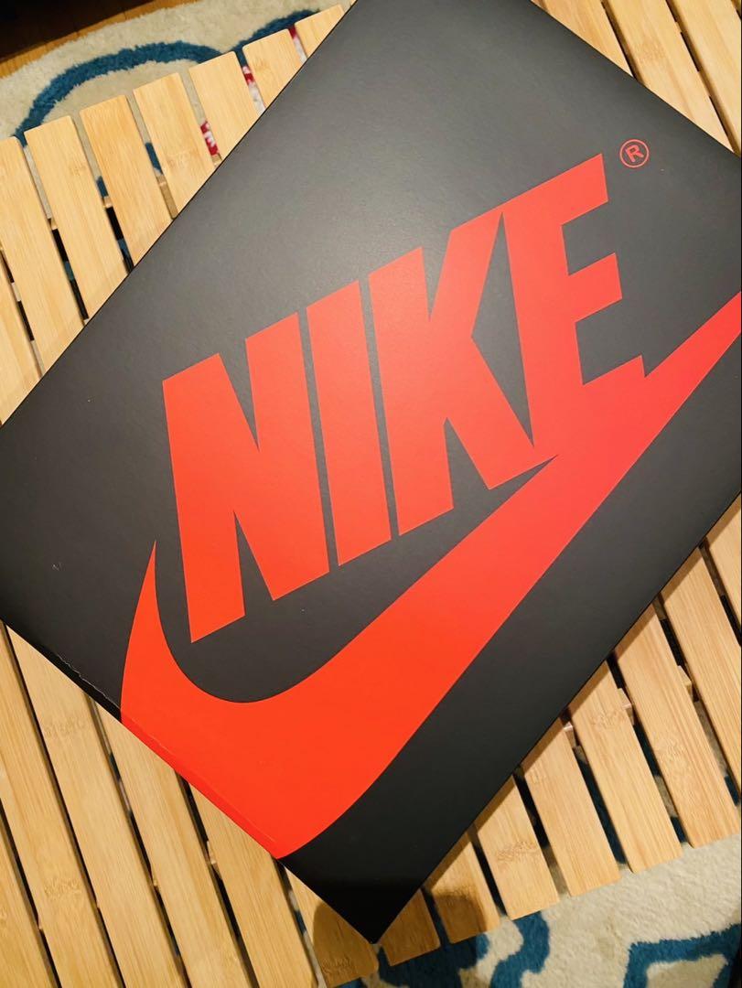 靴 NIKE AIR JORDAN 1 HIGH 85 31cm
