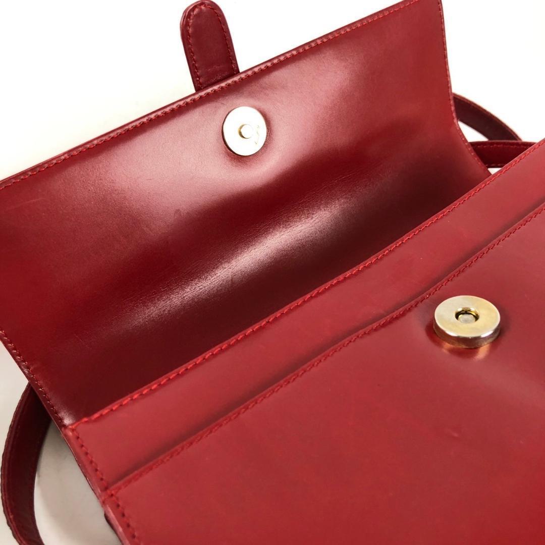 レッド レディース