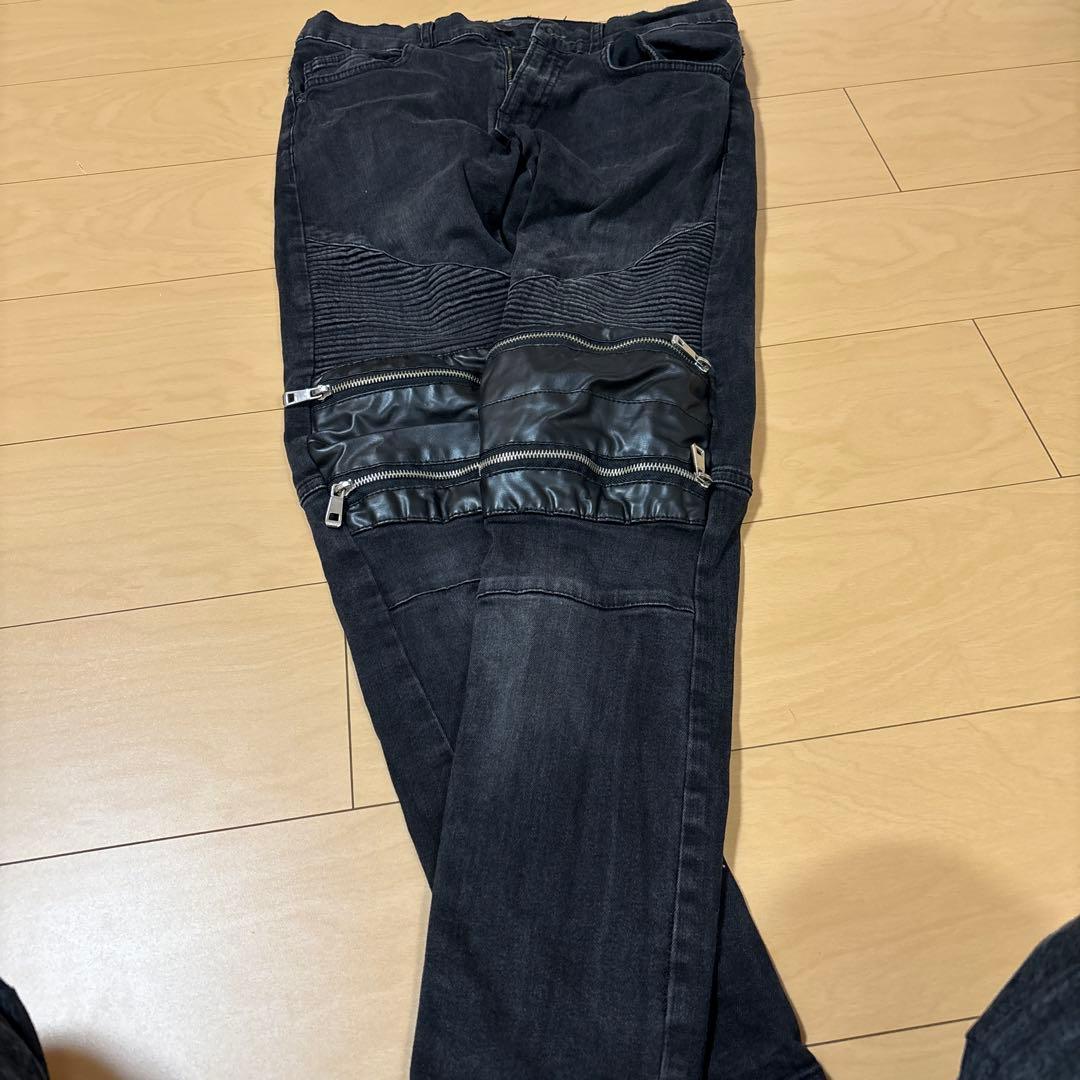 ZARAジッパー付きスリムフィットデニムパンツ ブラック