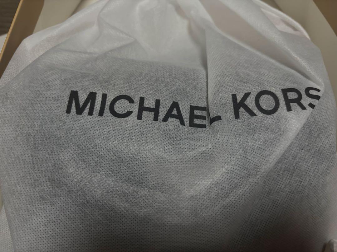 MICHAEL KORS MENS HUDSON ペブルレザー クロスボディ