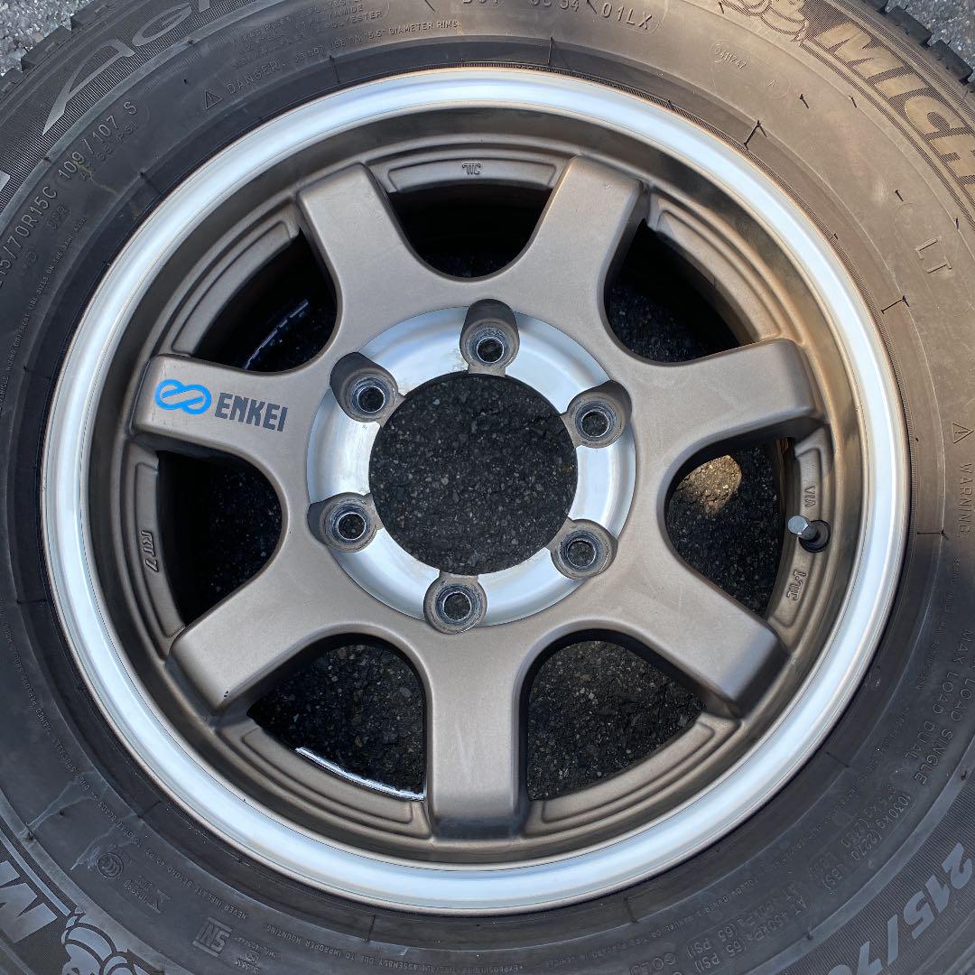 ハイエース用ホイールセット　215/70R15 送料込み