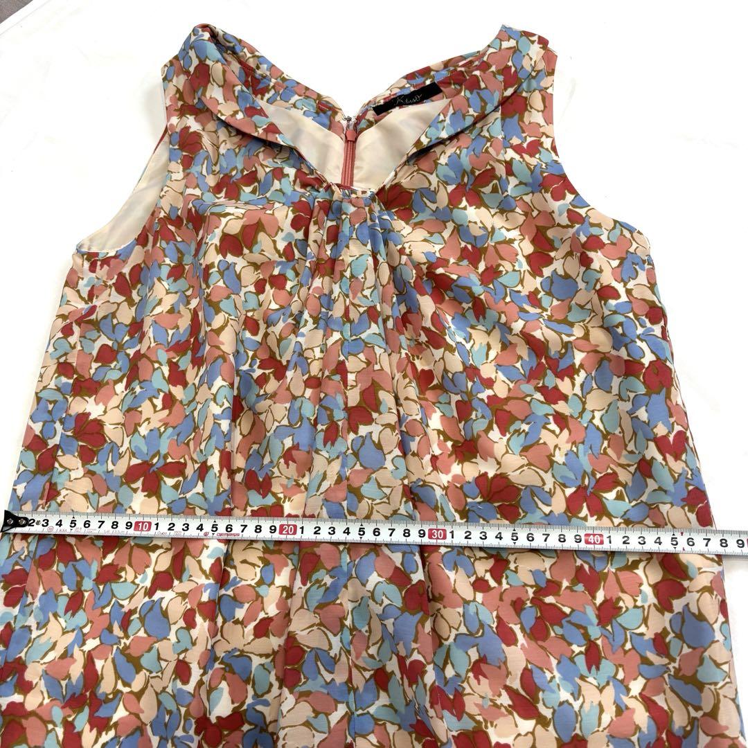 美品　アーバンリサーチ　ノースリーブワンピース　ワンピース　総柄　花柄　F