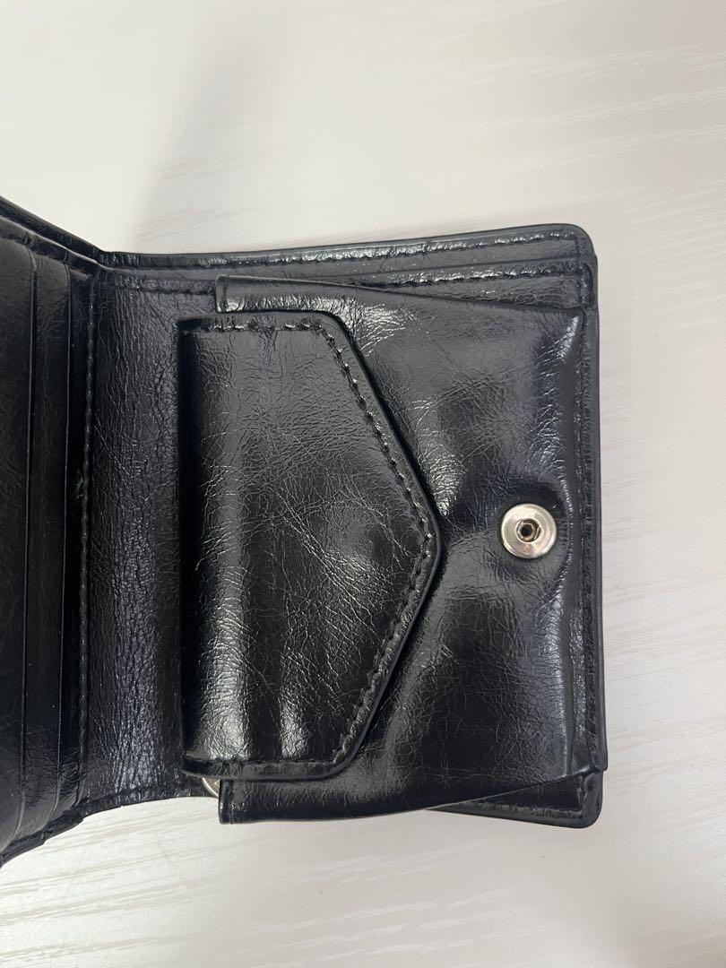 メゾンマルジェラ　ブラックレザー 二つ折り財布