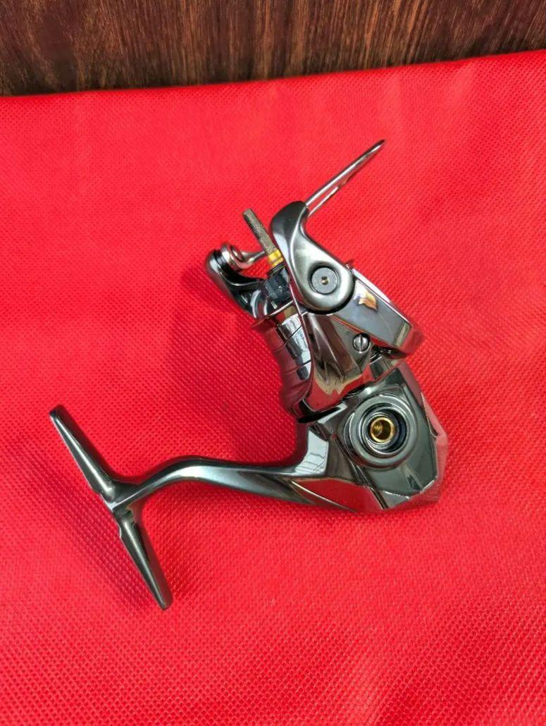 22ステラ　C2000SHG　本来のみ　ボディ　新品未使用