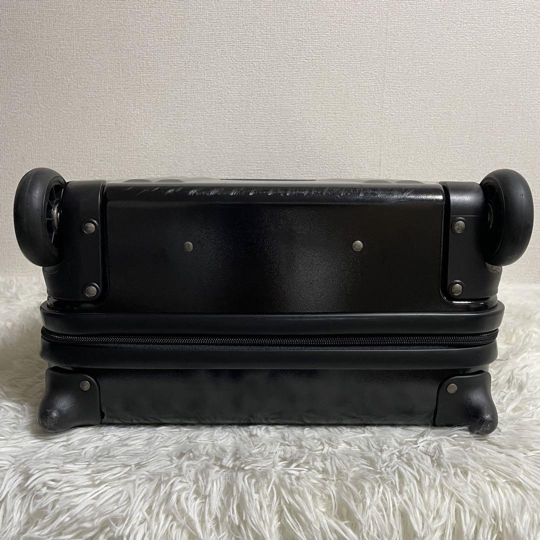 美品✨　ゼロハリバートン　キャリーケース　スーツケース　機内持ち込み　ブラック