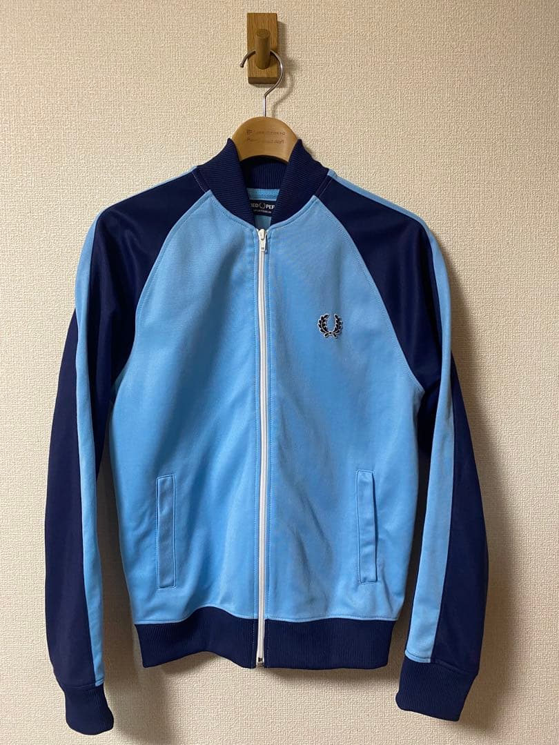 超激安 フレッドペリー FRED PERRY ボンバージャケット トラック