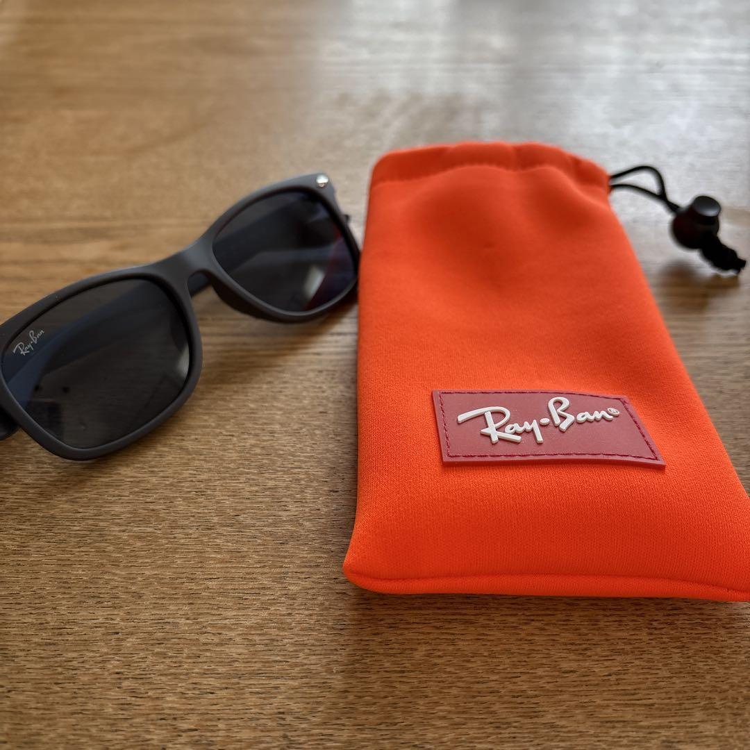 キッズ　レイバン　サングラス【Ray-Ban】RJ9062S
