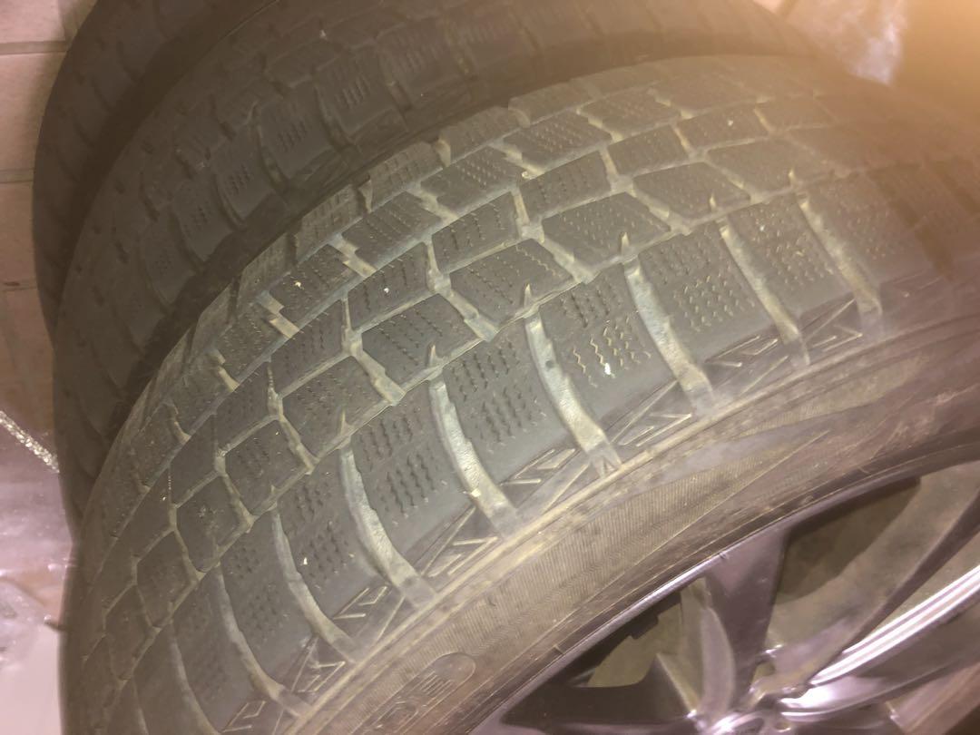 225/55R18 スタッドレスタイヤ・ダークシルバーホイールセット　中古品