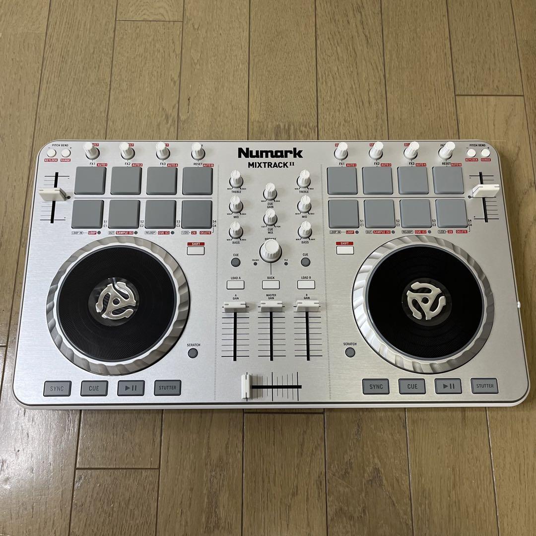 おつかれさま　Numark Mixtrack II