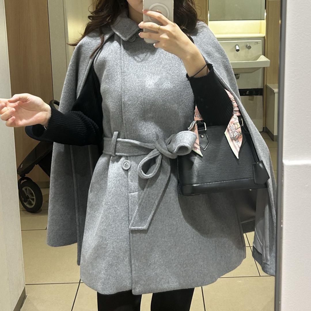 LILY BROWN グレー ケープコート ポンチョ Lily Brown（ポンチョ）のフリマアイテム一覧