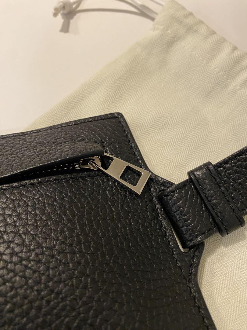 LOEWE ショルダーバッグ　ロエベ