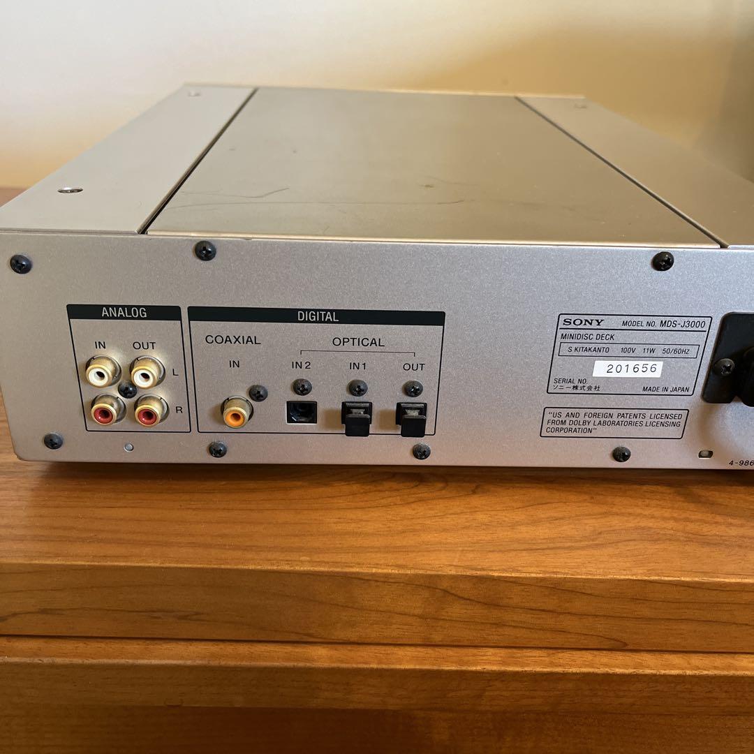 SONY MDS-J3000ミニディスクデッキ　オリジナルリモコン付き　ジャンク