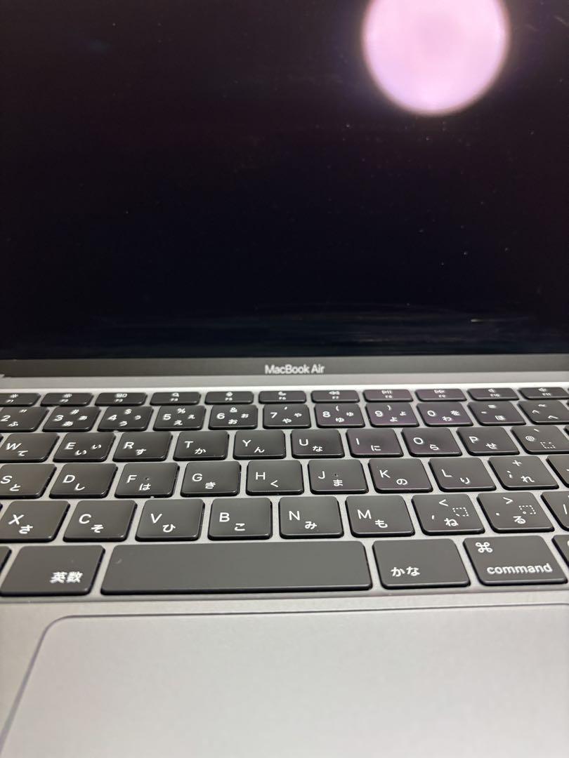 Apple MacBook