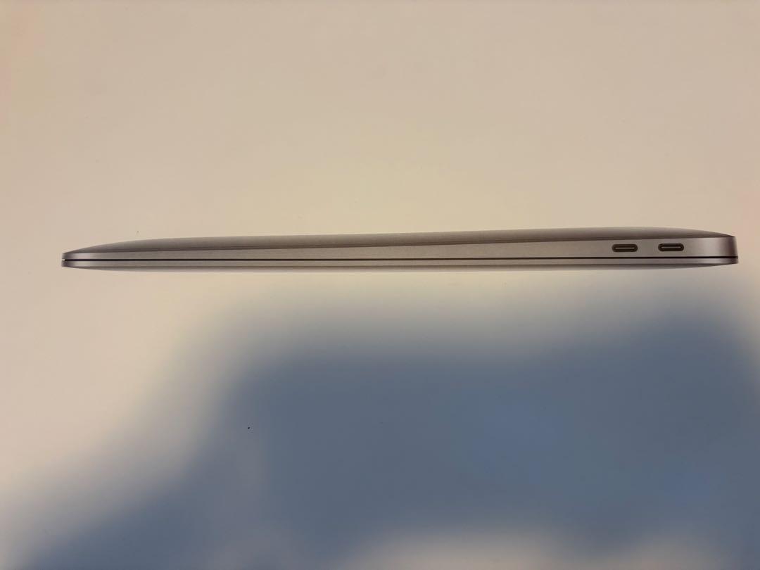 ★ Apple