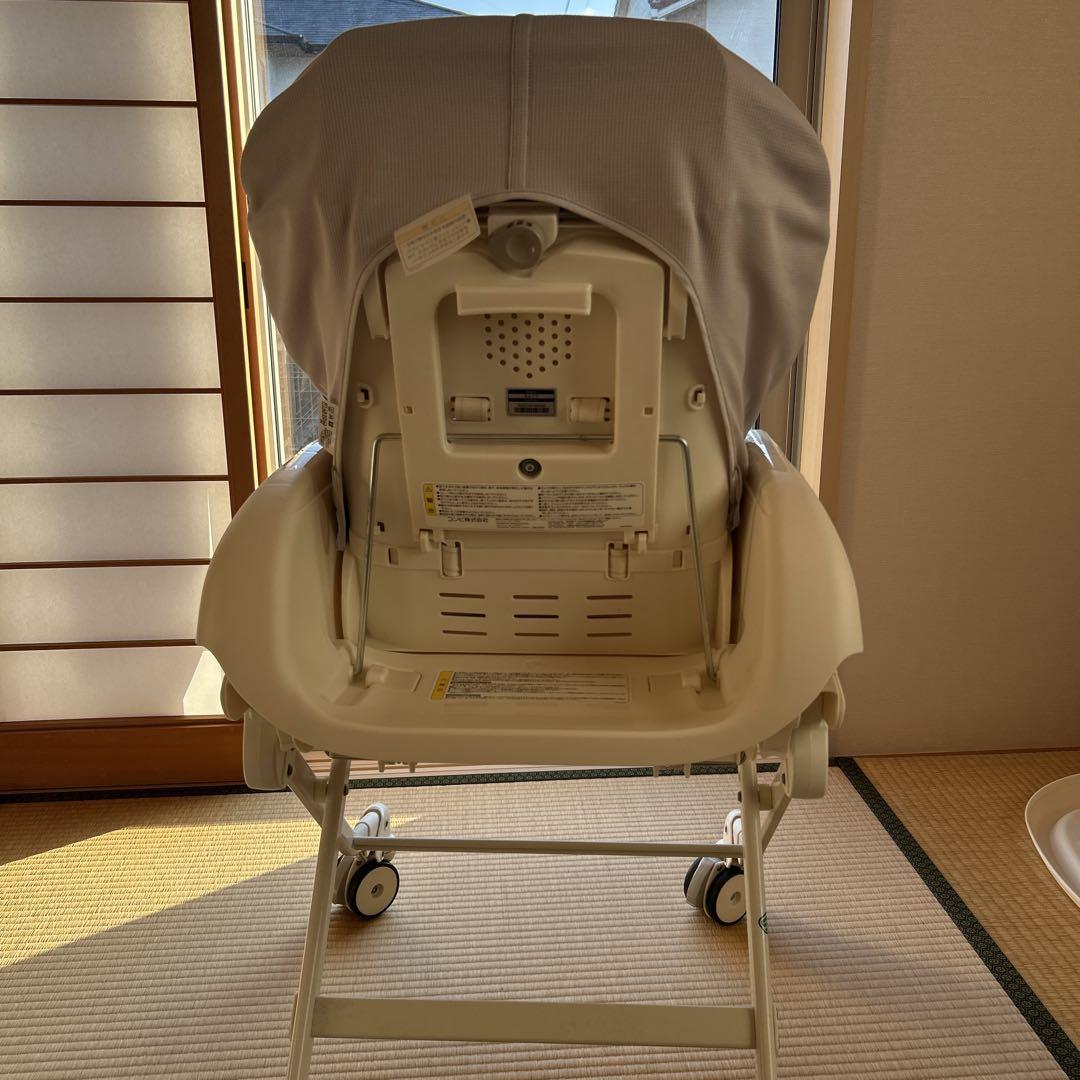 Combi　ネムリラ 手動　【テーブル未使用綺麗です】ハイローチェア