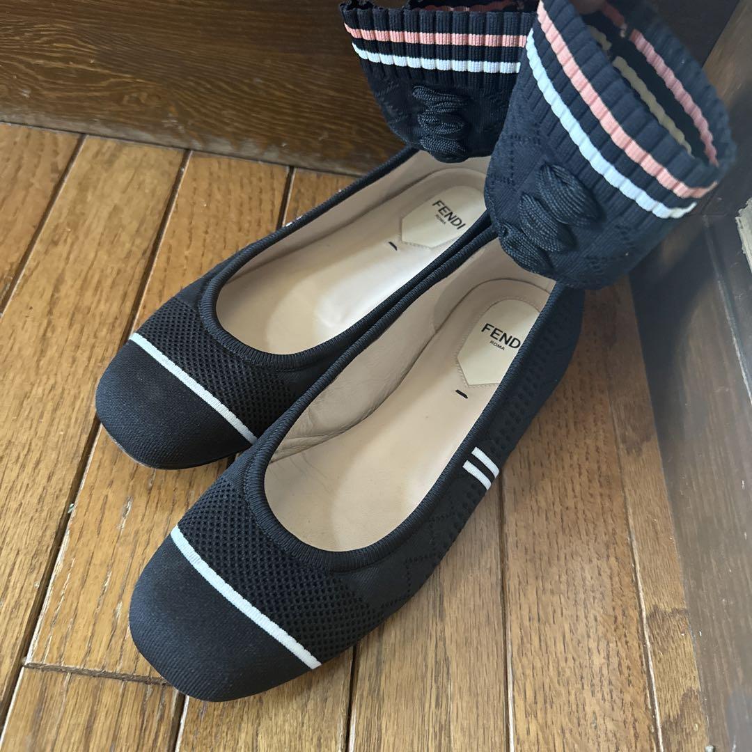【極美品】NEBULONI サンダル 2TONE FLAT 38 ネブロー二 極美品】NEBULONI サンダル 2TONE FLAT 38 ネブロー二 - メルカリ