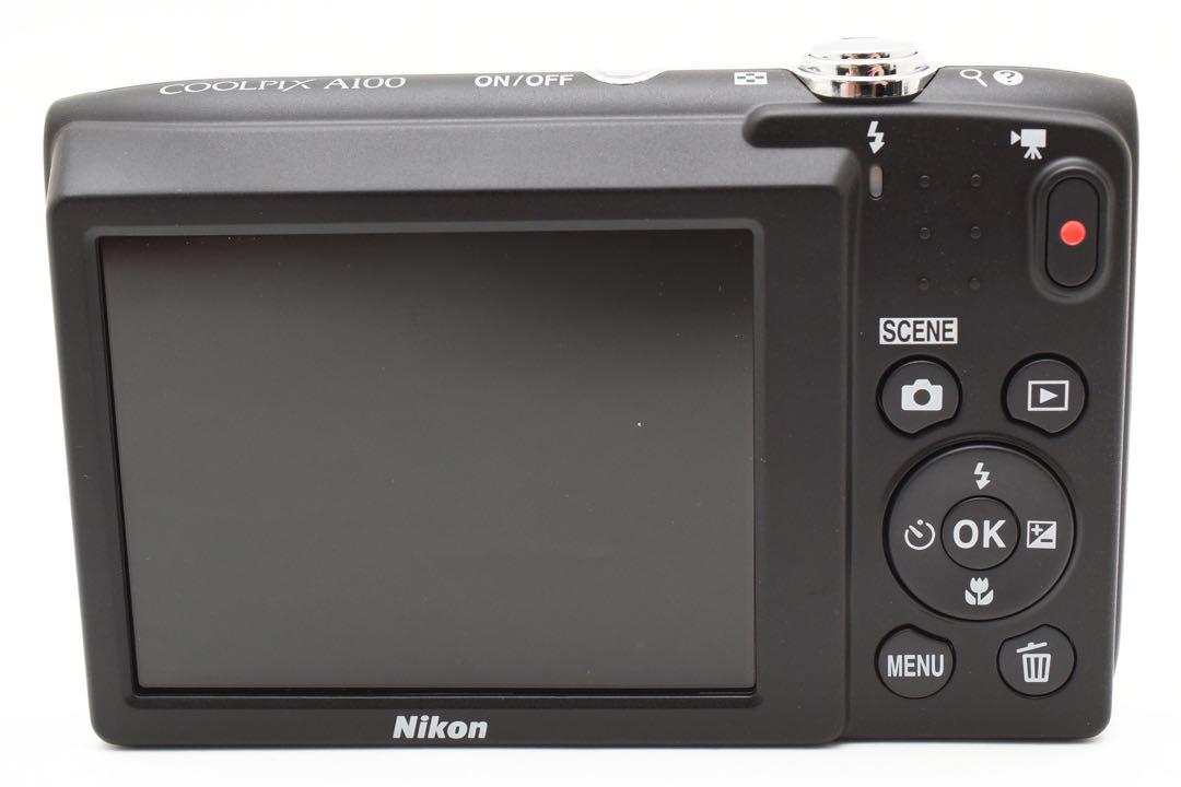 極美品　Nikon COOLPIX A100 コンパクトデジタルカメラ