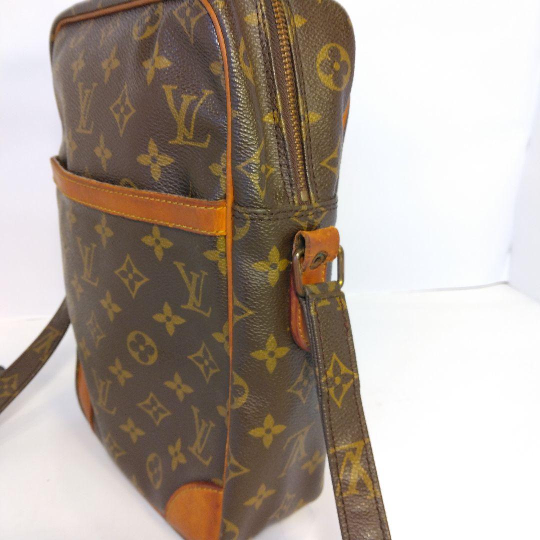 Louis Vuitton ダヌーブ モノグラム ショルダーバッグ PVC素材 Louis Vuitton ダヌーブ モノグラム ショルダーバッグ PVC素材
