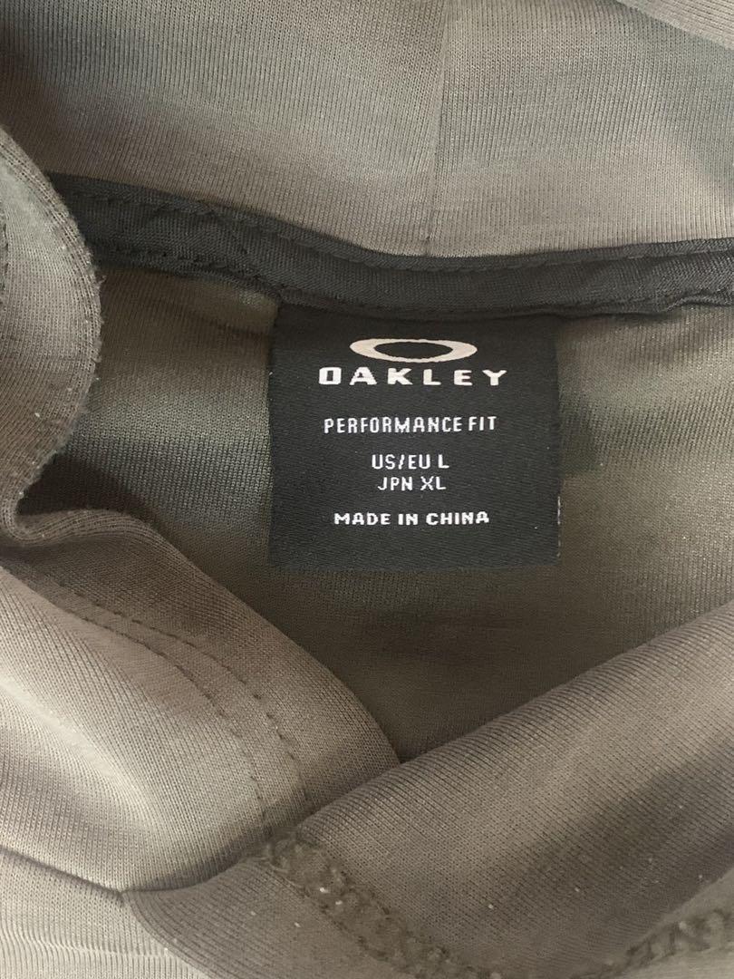 トップス OAKLEY PERFORMANCE FIT