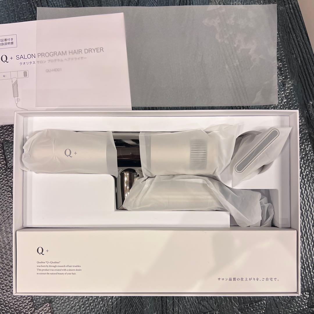 新品未使用 クオリタス サロンプログラム ヘアドライヤー 新品未使用 クオリタス サロンプログラム ヘアドライヤー