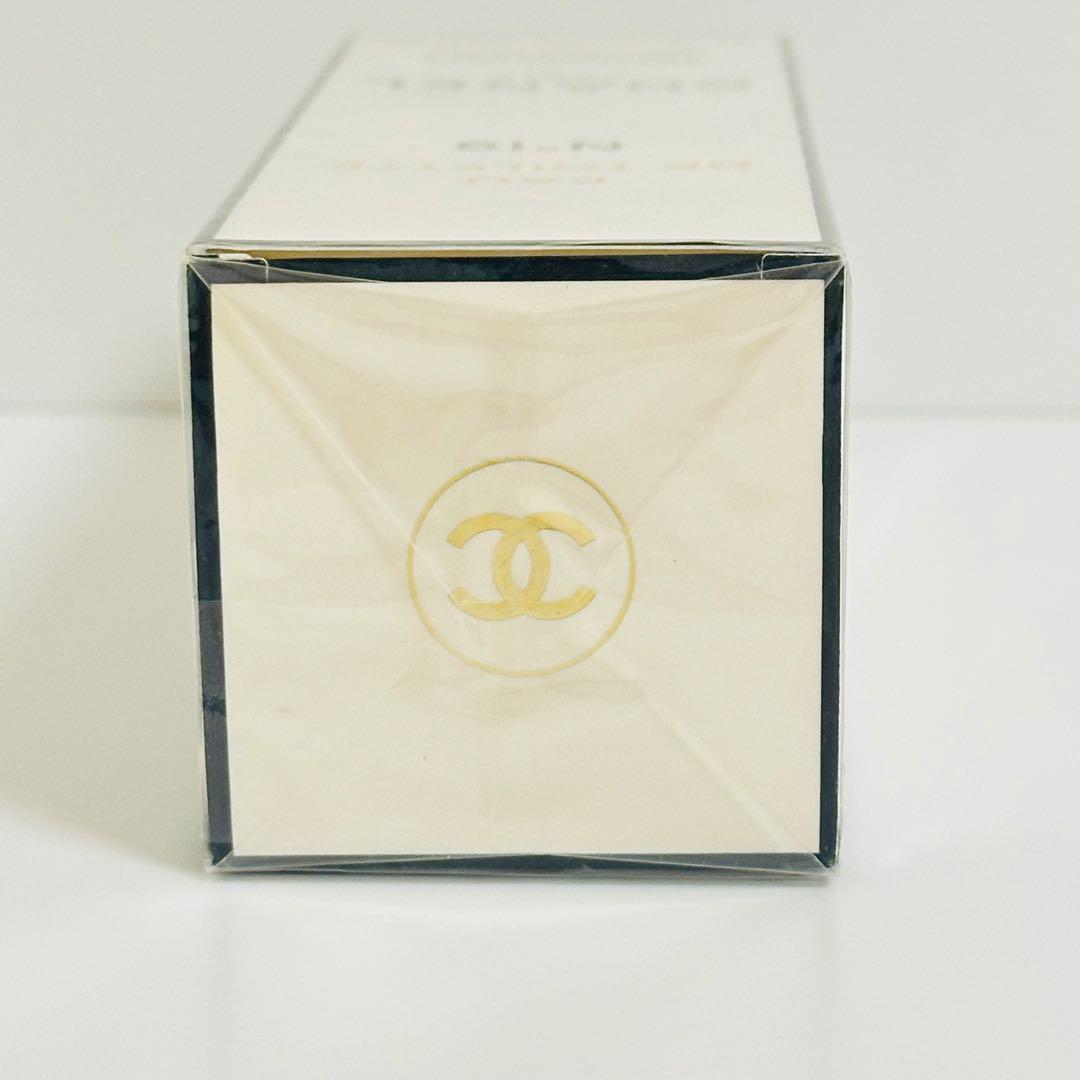 新品未開封　シャネル N°19 オードトワレ　ヴァポリザター　香水　50ml