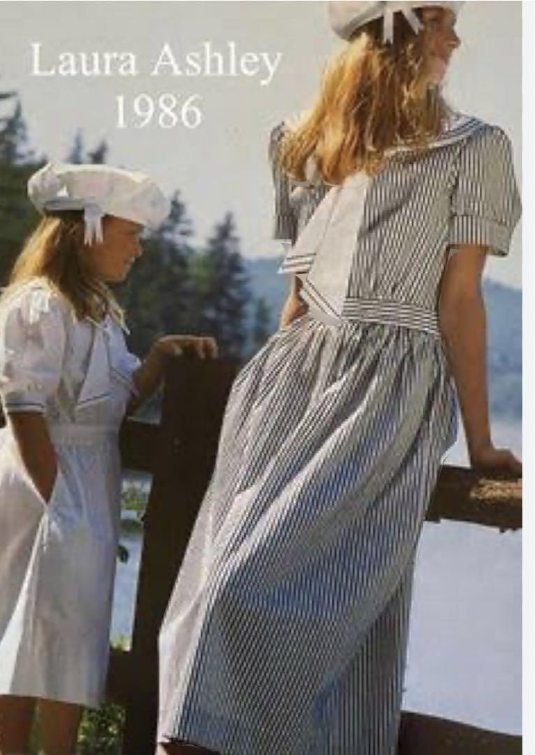 希少 OLD Laura Ashley セーラーカラー ワンピース 希少 OLD Laura Ashley セーラーカラー ワンピース